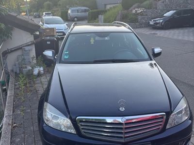 Mercedes 220