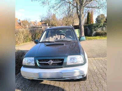 Grün Gebraucht 2000 Suzuki Grand Vitara SUV | 4.000 €
