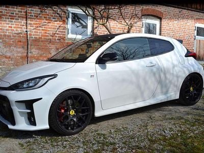 Gebraucht Toyota Yaris 261 PS (191 kW) 2021 Super white 2 Kleinwagen