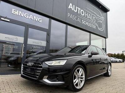 Brillantschwarz Gebraucht 2022 Audi A4 Sport Kombi | 23.950 € (Fairer Preis)