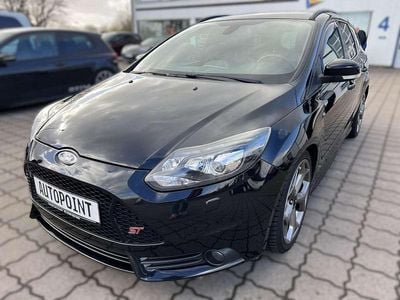 Usata Ford Focus ST 250 CV (183 kW) 2013 Nero Station wagon