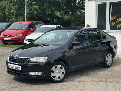 Gebraucht Skoda Rapid Ambition 86 PS (63 kW) 2013 Cerna magic/black magic Kleinwagen