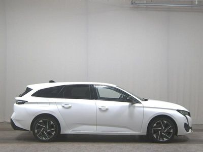 Weiss Gebraucht 2022 Peugeot 308 Allure Kombi | 13.680 € (Fairer Preis)