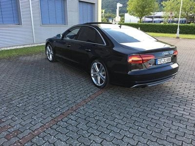 Audi S8