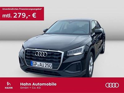Brillantschwarz Gebraucht 2025 Audi Q2 Comfort SUV | 25.777 € (Fairer Preis)