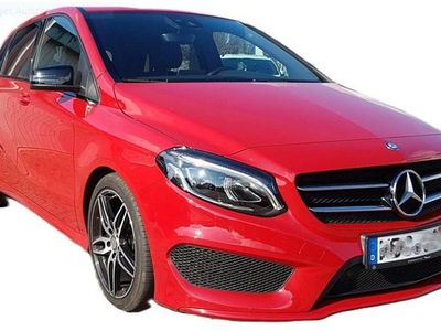 Gebraucht Mercedes 180 AMG line 126 PS (92 kW) 2016 Rot Limousine