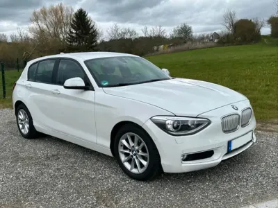 Gebraucht BMW 114 Advantage 102 PS (75 kW) 2012 Weiß Kleinwagen