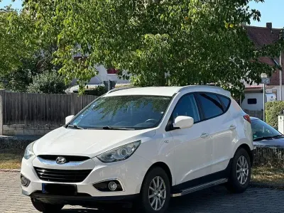 Gebraucht Hyundai ix35 Edition 135 PS (99 kW) 2013 Weiß SUV