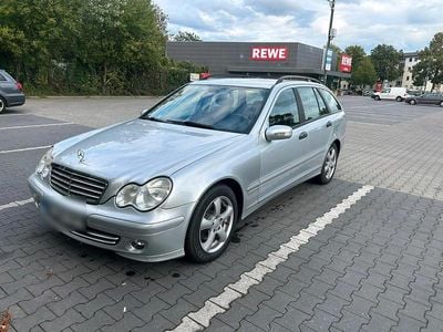 Mercedes C200
