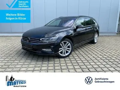 Gebraucht VW Passat Sportline 150 PS (110 kW) 2023 Schwarz Kombi