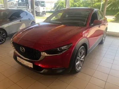 Używany Mazda CX-30 Selection 150 KM (110 kW) 2022 Czerwony SUV