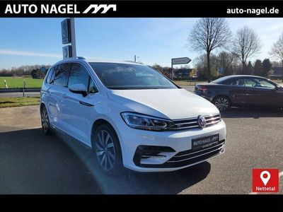 Pure white Gebraucht 2018 VW Touran Highline Van / Kleinbus | 27.859 € (Teuer)