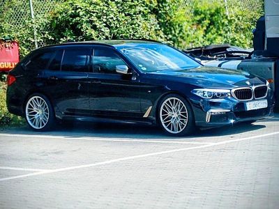 Gebraucht BMW 520 M Sport 190 PS (139 kW) 2018 Schwarz Kombi