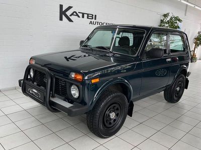 Gebraucht Lada niva 83 PS (61 kW) 2014 Grün SUV