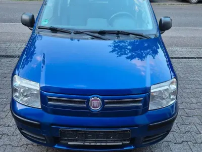 Gebraucht Fiat Panda 60 PS (44 kW) 2010 Blau Kleinwagen