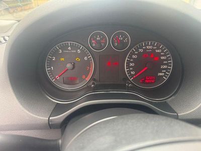 Gebraucht Audi A3 Attraction 102 PS (75 kW) 2006 Blau Kleinwagen