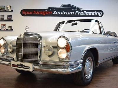 Używany Mercedes W111 SE 170 KM (125 kW) 1968 Szary Kabriolet