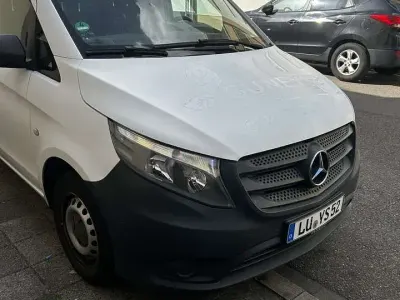 Gebraucht Mercedes Vito 114 PS (83 kW) 2015 Weiß Van