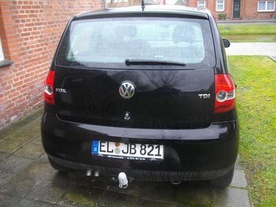 Gebraucht VW Fox Style 69 PS (50 kW) 2010 Schwarz Kleinwagen