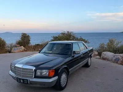 Gebraucht Mercedes E300 246 PS (180 kW) 1981 Schwarz Limousine