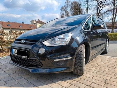 Gebraucht Ford S-MAX Titanium S 163 PS (119 kW) 2013 Schwarz Van / Kleinbus