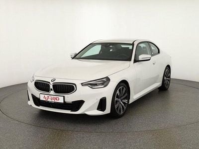 Gebraucht BMW 218 Sport Line 156 PS (114 kW) 2024 Alpinweiss Coupé