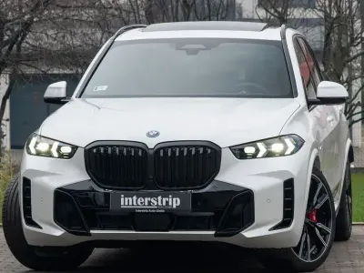 Używany BMW X5 M Sport 489 KM (359 kW) 2025 Biały SUV