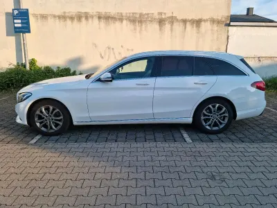 Gebraucht Mercedes C200 Exclusive 136 PS (100 kW) 2017 Weiß Kombi