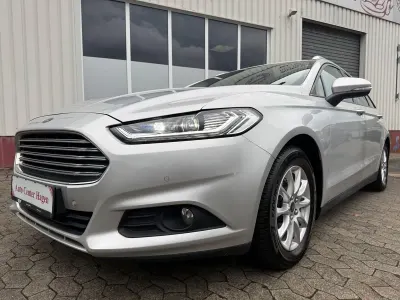 Gebraucht Ford Mondeo 179 PS (131 kW) 2015 Silber Kombi