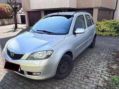 Usata Mazda 2 Exclusive 101 CV (74 kW) 2004 Grigio Utilitaria