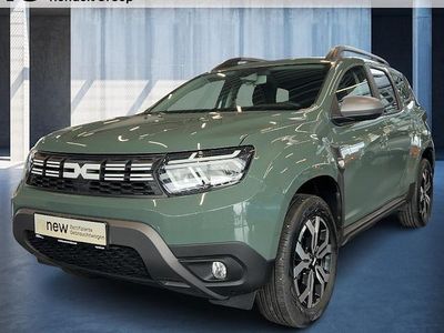 Begagnad Dacia Duster Journey 150 HK (110 kW) 2022 Grön SUV