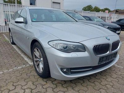Gebraucht BMW 520 Sport Line 184 PS (135 kW) 2011 Silber Kombi