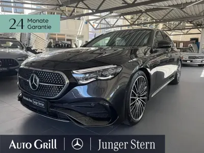 Gebraucht Mercedes E220 Premium 197 PS (144 kW) 2023 Graphitgrau metallic Limousine