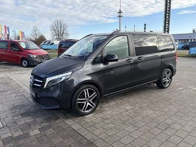 Usata Mercedes V250 Avantgarde 190 CV (139 kW) 2022 Grigio Monovolume