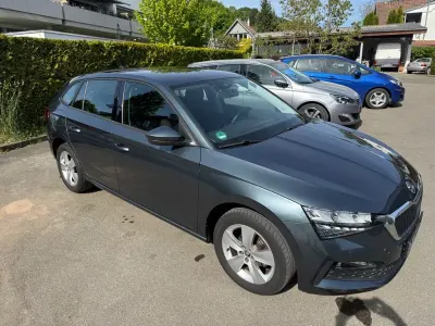 Używany Skoda Scala Cool Plus 95 KM (69 kW) 2020 Szary Hatchback