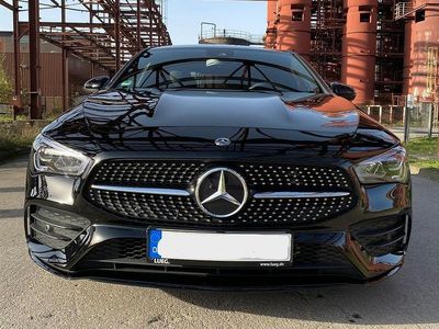 Gebraucht Mercedes CLA200 163 PS (119 kW) 2021 Schwarz Coupé