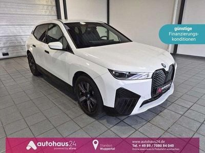 Gebraucht BMW iX 239 kW (326 PS) 2024 Weiß SUV