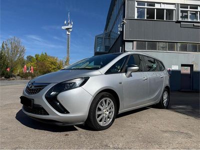 Opel Zafira Tourer
