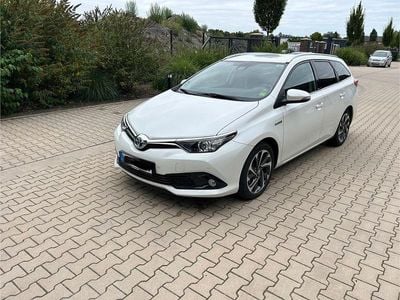 Toyota Auris Touring Sports