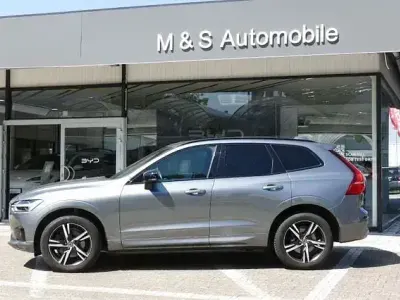 Gebraucht Volvo XC60 R-Design 310 PS (228 kW) 2020 Grau SUV