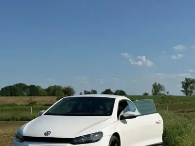 Gebraucht VW Scirocco Edition 122 PS (89 kW) 2011 Weiß Coupé