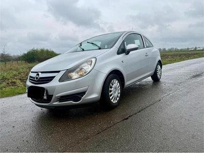 Second-hand Opel Corsa 80 CP (58 kW) 2009 Argintiu Hatchback