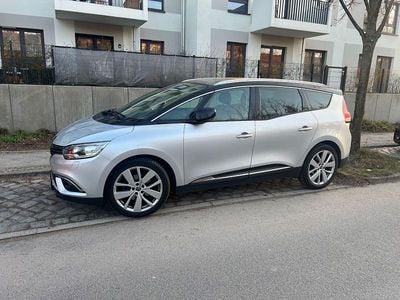 Second-hand Renault Grand Scénic IV LIMITED 116 CP (85 kW) 2020 Negru Monovolum