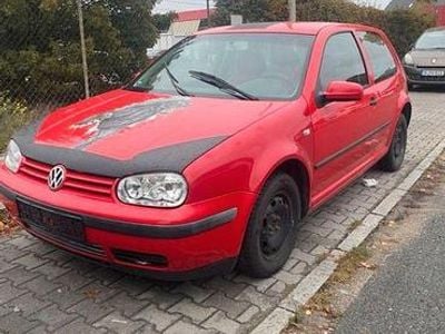 VW Golf IV