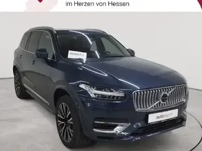 Używany Volvo XC90 Plus 310 KM (228 kW) 2022 Niebieski SUV