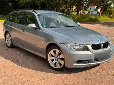 Gebraucht BMW 320 150 PS (110 kW) 2006 Grau Kombi