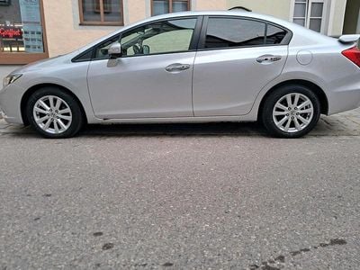 Gebraucht Honda Civic 141 PS (103 kW) 2013 Silber Limousine