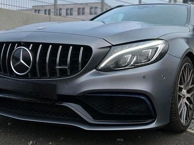 Mercedes C63 AMG