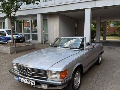 Gebraucht Mercedes SL350 194 PS (142 kW) 1979 Silber Cabrio