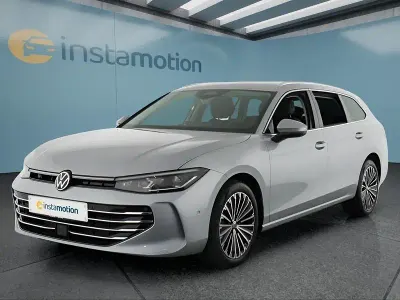 Gebraucht VW Passat 150 PS (110 kW) 2025 Silber Kombi